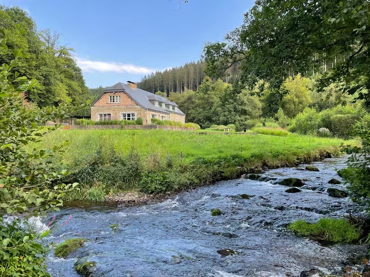 Le gîte Lesse is More à Libin